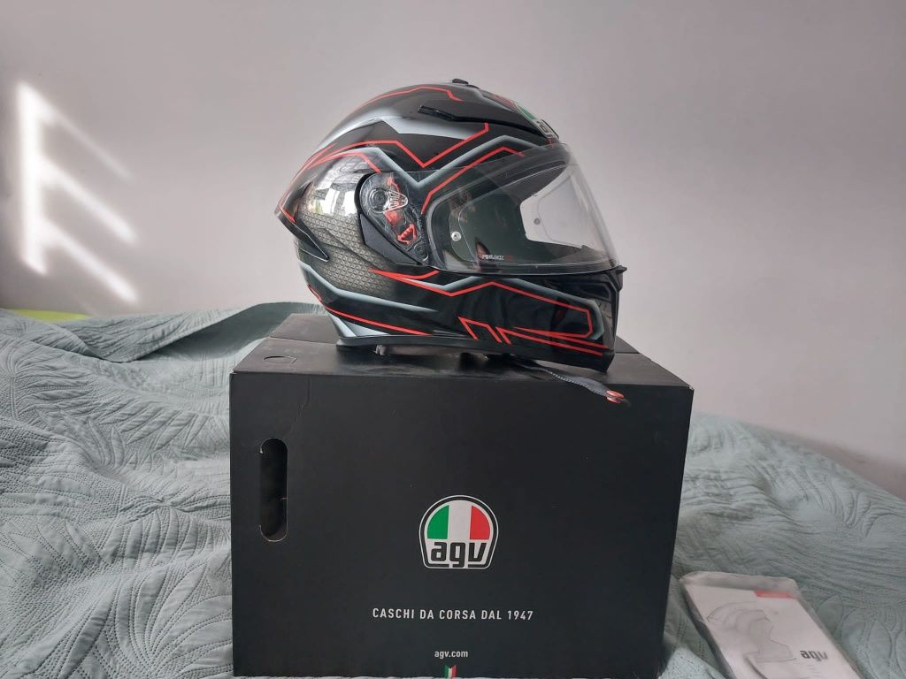 Kask AGV E05 Solid PLK