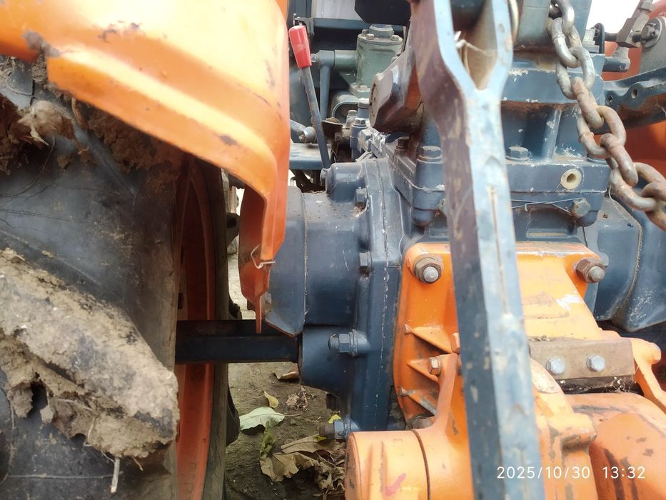 Мини трактор KUBOTA B6000 минитрактор