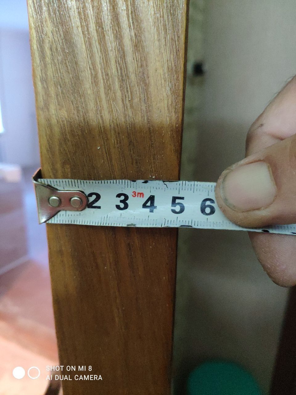 Продам входные деревянные двери