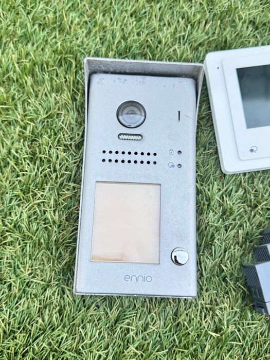 Sistema de intercomunicação da marca Ennio