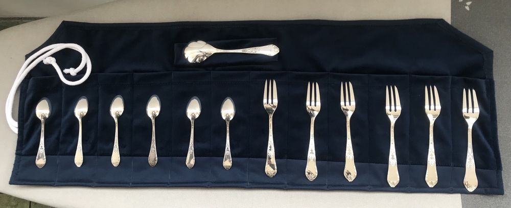 Kpl deserowy sztućców Hefra wzór romański iW/31