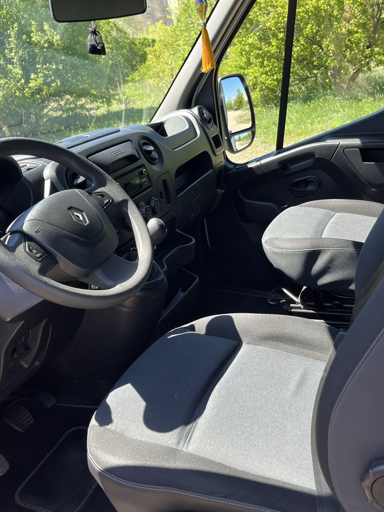 Продам Renault Master 2018