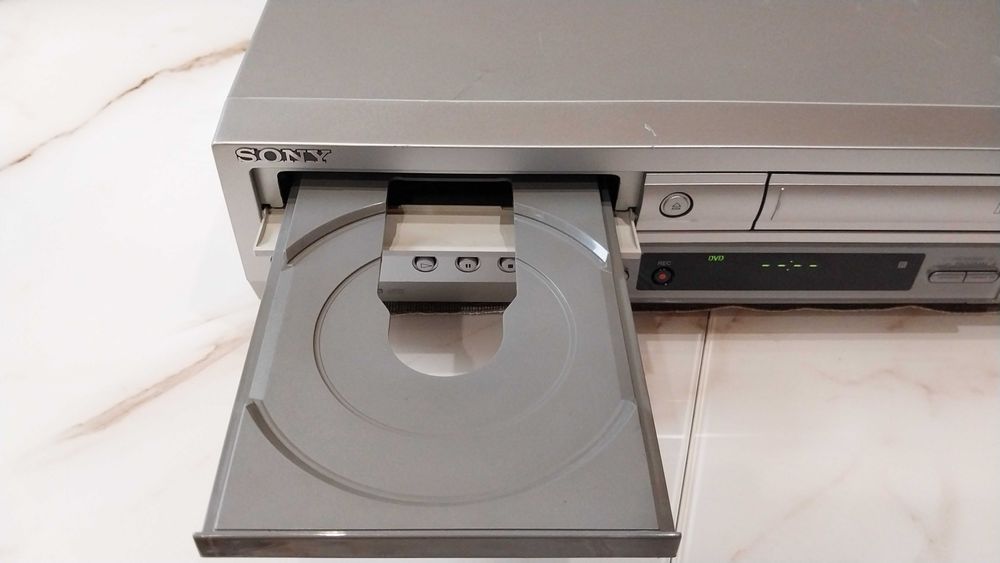 Sony Slv D910E Video DVD COMBO