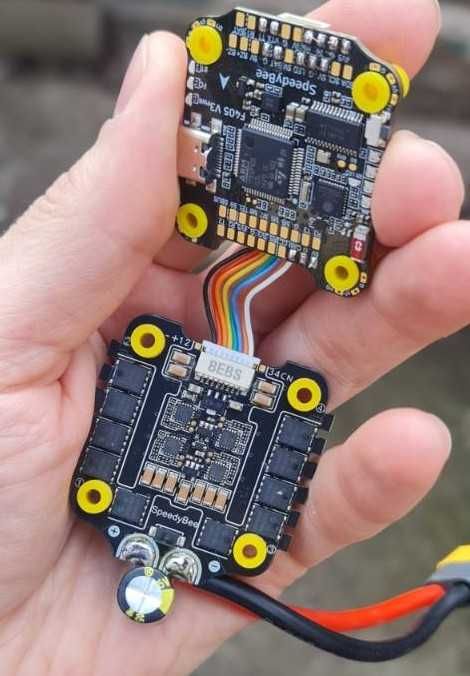 15шт політний контроллер SpeedyBee F405 V3 с FC+ESC 50А стек новий