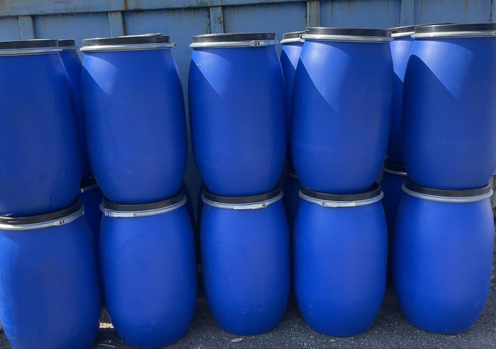 Beczki plastikowe 120L czyste, kompletne, szczelne, na kapustę