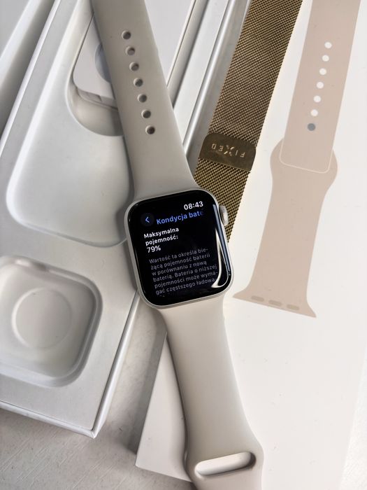 Apple Watch SE (GPS) (2. generacji) 40mm