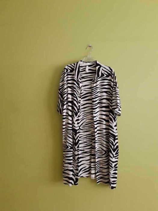 tunika zapinana zebra  L - XL