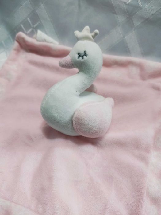 Pluszowa przytulanka z gryzakiem, tuliś dla dziewczynki