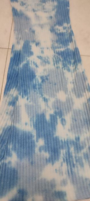 Spodnie prążkowane dzwony dla dziewczynki rozm. 140