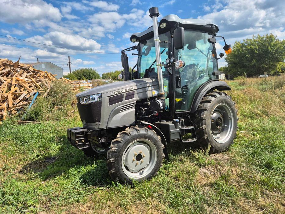 Трактор Скаут ТЕ 504С с кабиной 2025 года