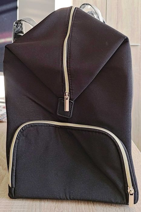 Nowa czarna torba podróżna weekendowa biznesowa Hugo Boss Boss Parfums