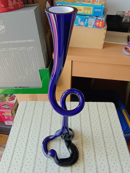 Świecznik wazon szklany kręcony Makora Krosno fiolet niebieski