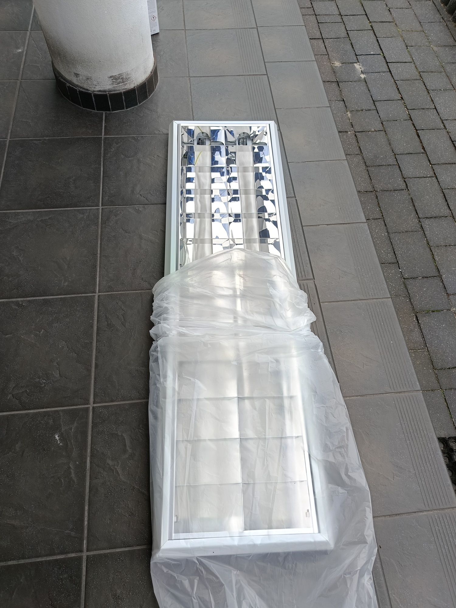 Lampy sufitowe garażowe