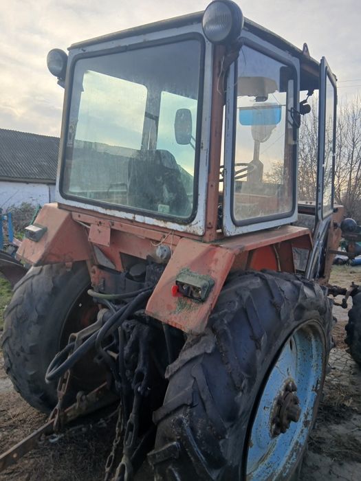 Продам кабіну високу трактора юмз