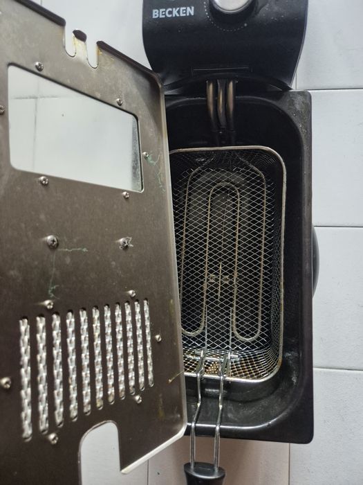 Fritadeira de óleo 3l