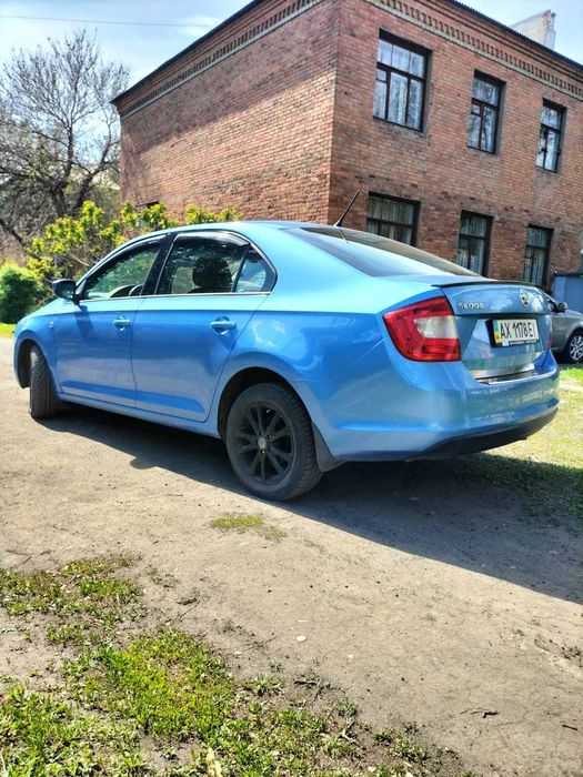 Продам свою шкоду рапид