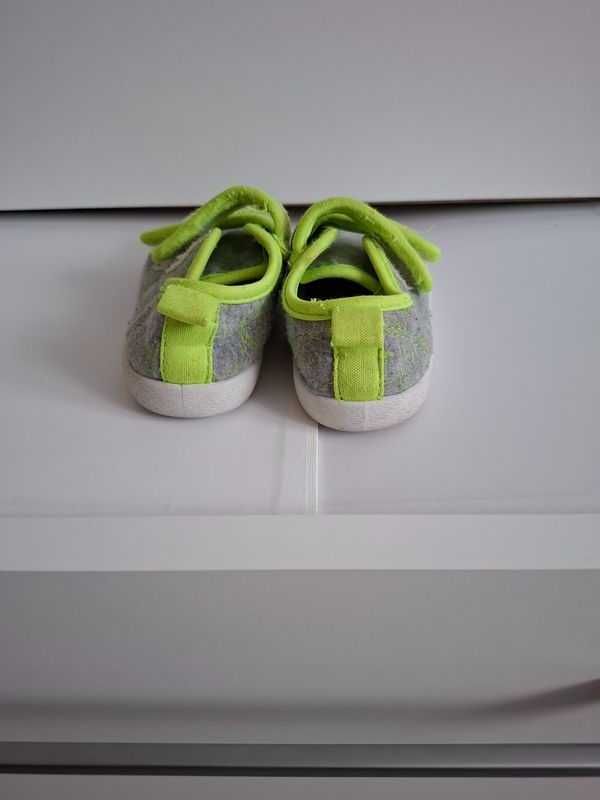 Trampki adidasy na rzepy szare z neonowym zielonym r. 23