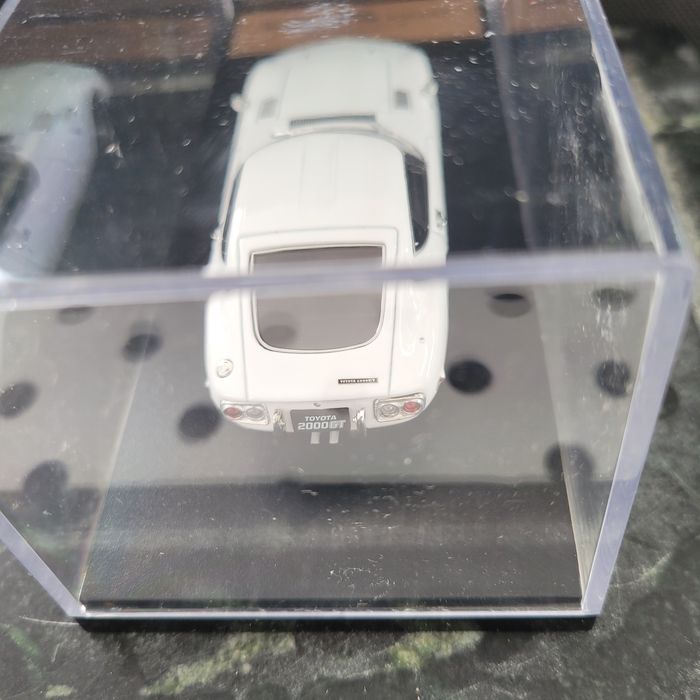 Carro miniatura Toyota