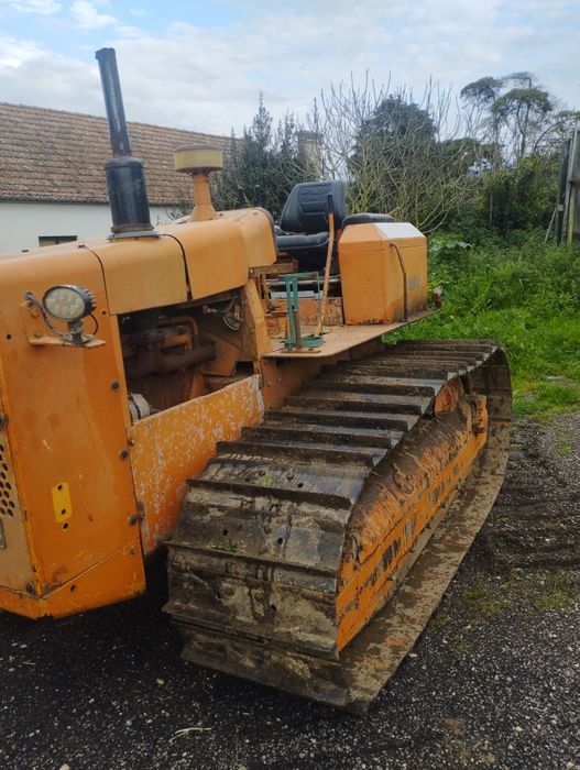 Trator rastos Fiat 80C