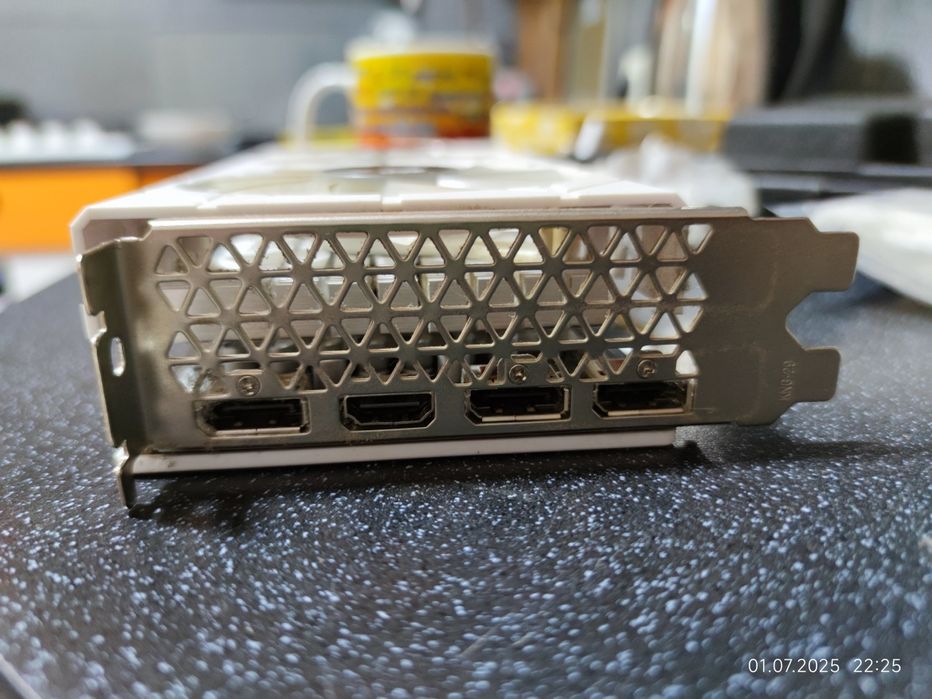 Видеокарта RTX 2060 SUPER 8GB