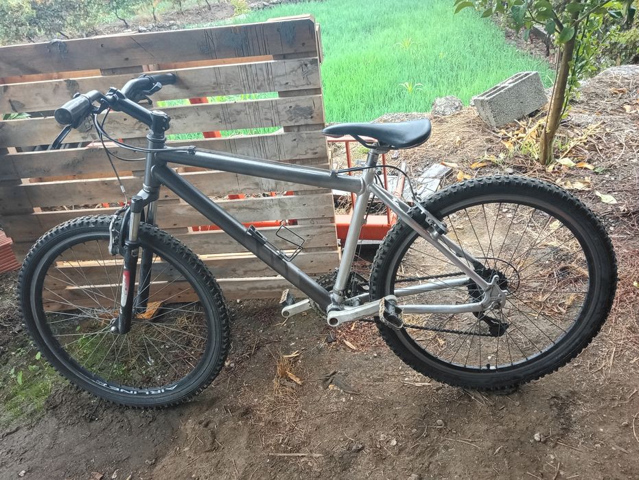 Bicicleta BTT roda 26