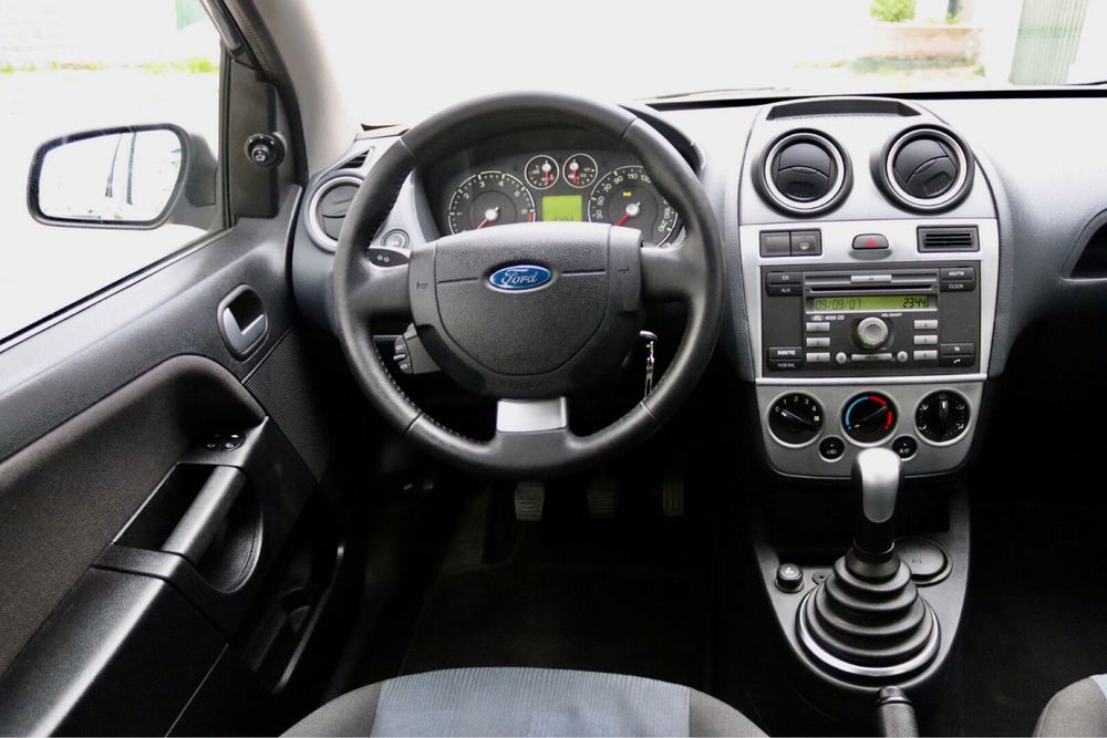 Ford Fiesta 1.25 ST Line Estimado 127mil kms