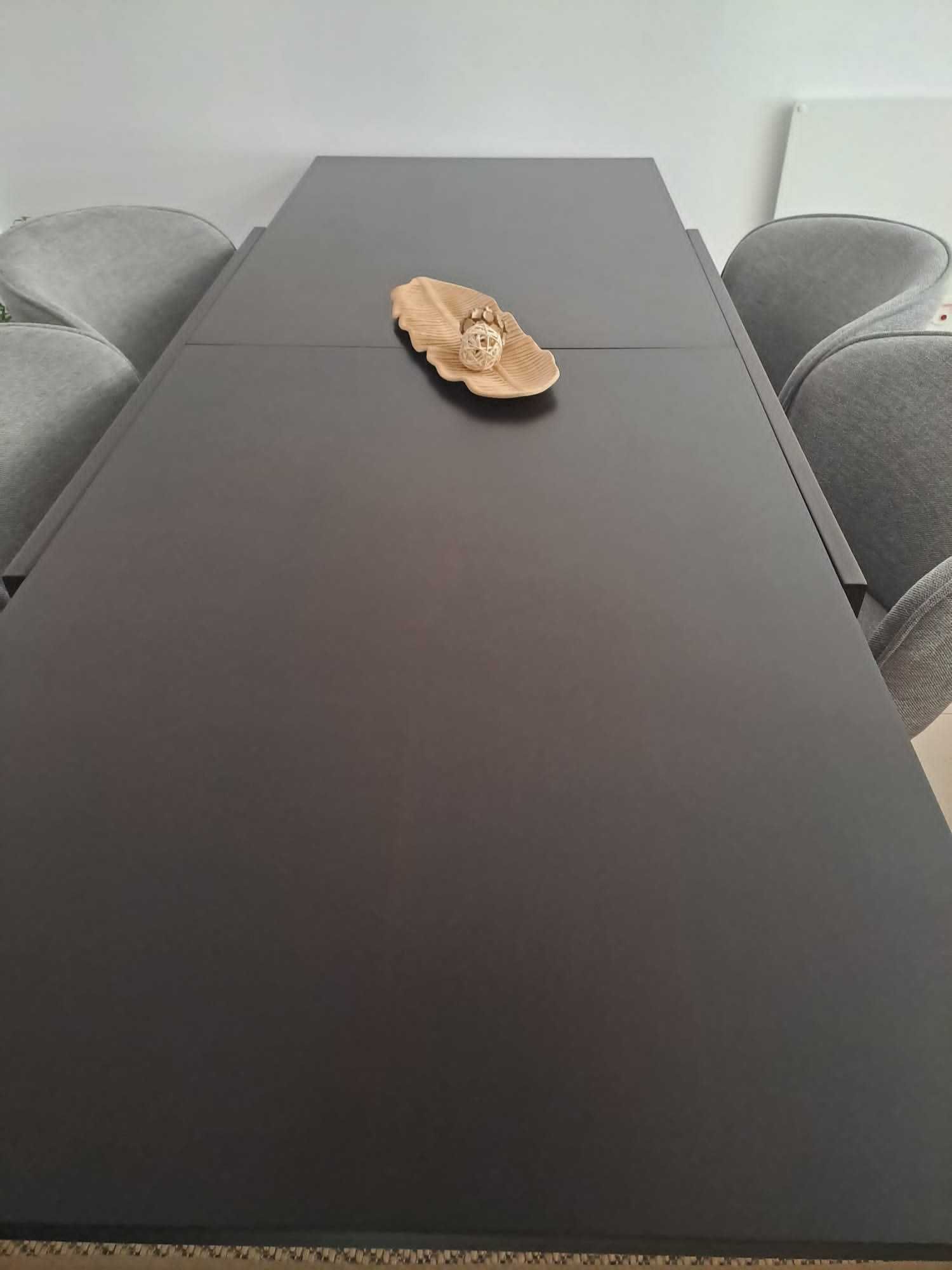 Vendo mesa de sala jantar com 1.20/2.40 wengue