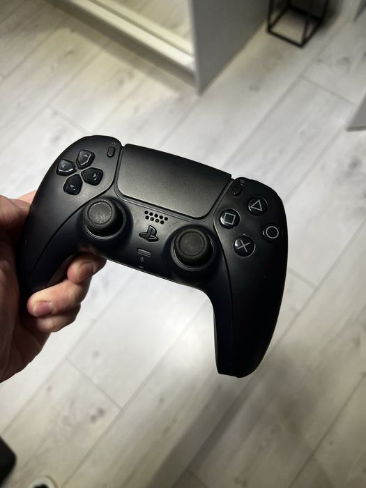 Sprzedam Pad Joystick PS5 Dualsense