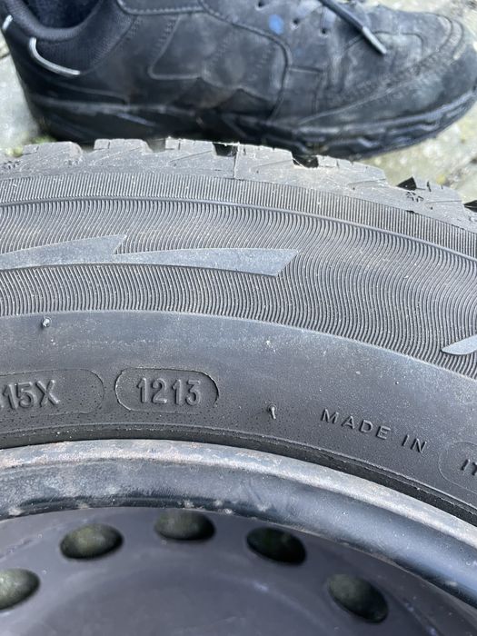 Koła z oponami zimowymi 195/65r15