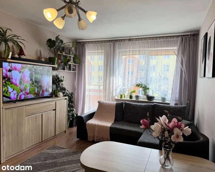 Dwupokojowe mieszkanie z balkonem – wygoda i świetna lokalizacja!