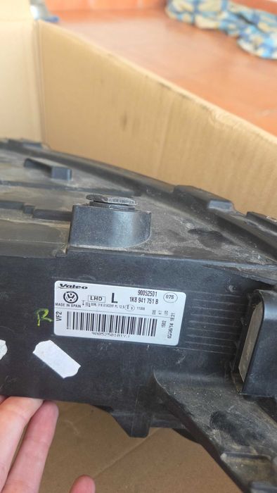 Farol bi-Xénon direcional VW Scirocco última geração