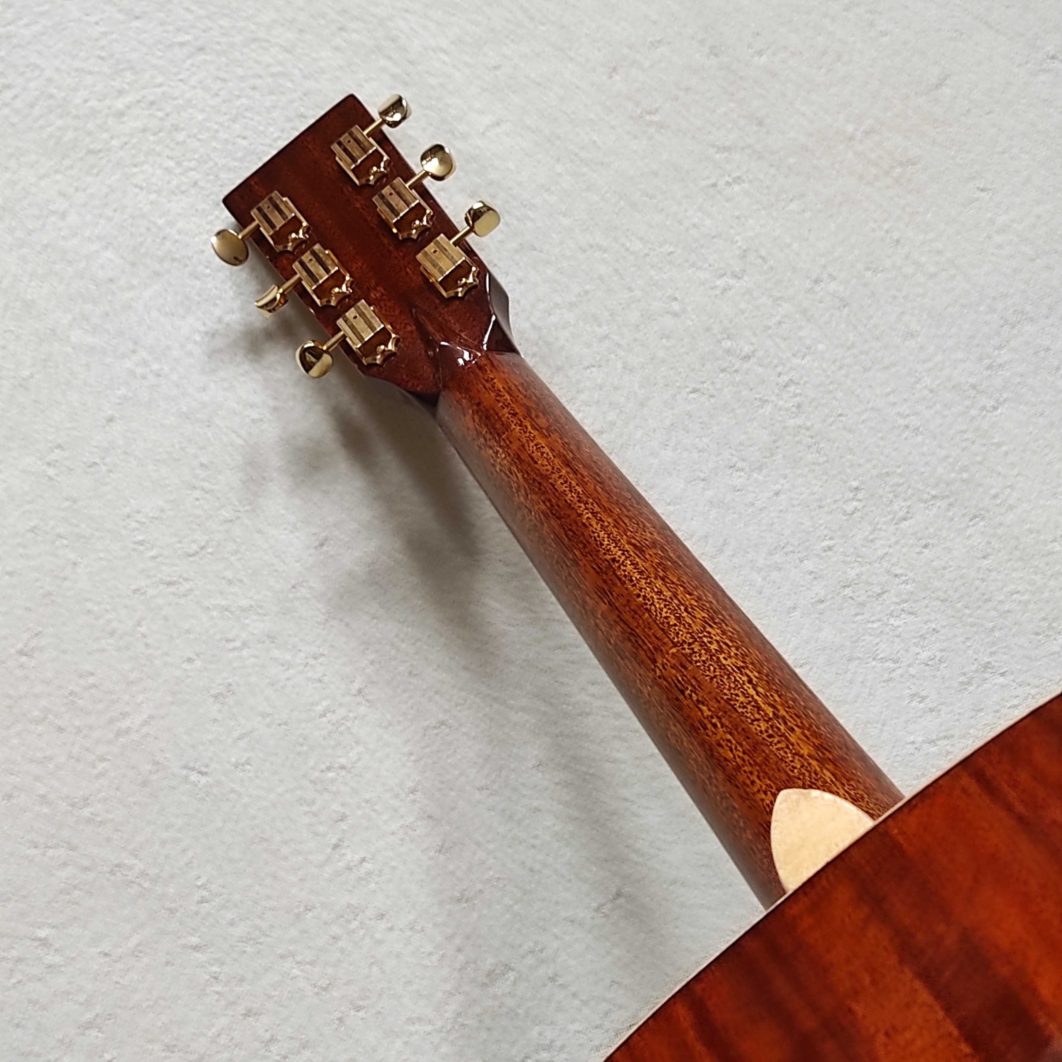 Leworęczna gitara akustyczna Tanglewood TW170AS-LH, kopia Martin 00-18