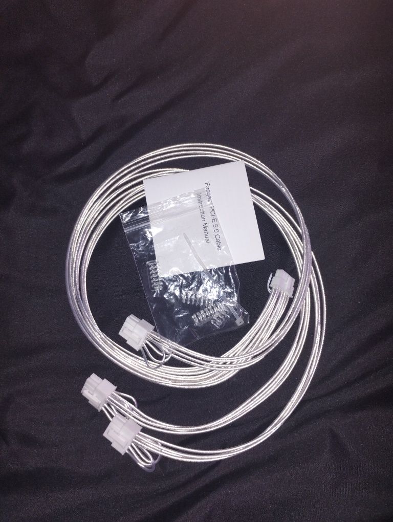 Adapter zasilający 12vHPWR do Rtx s40