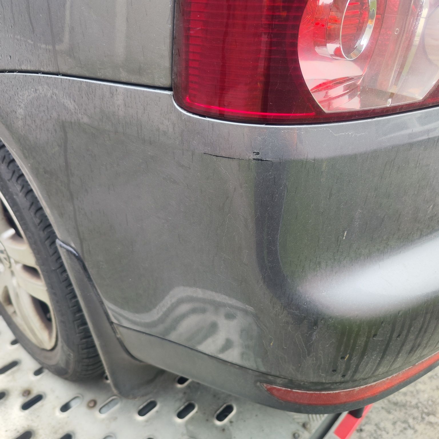 VW Touran I Zderzak Tył PDC LD7X