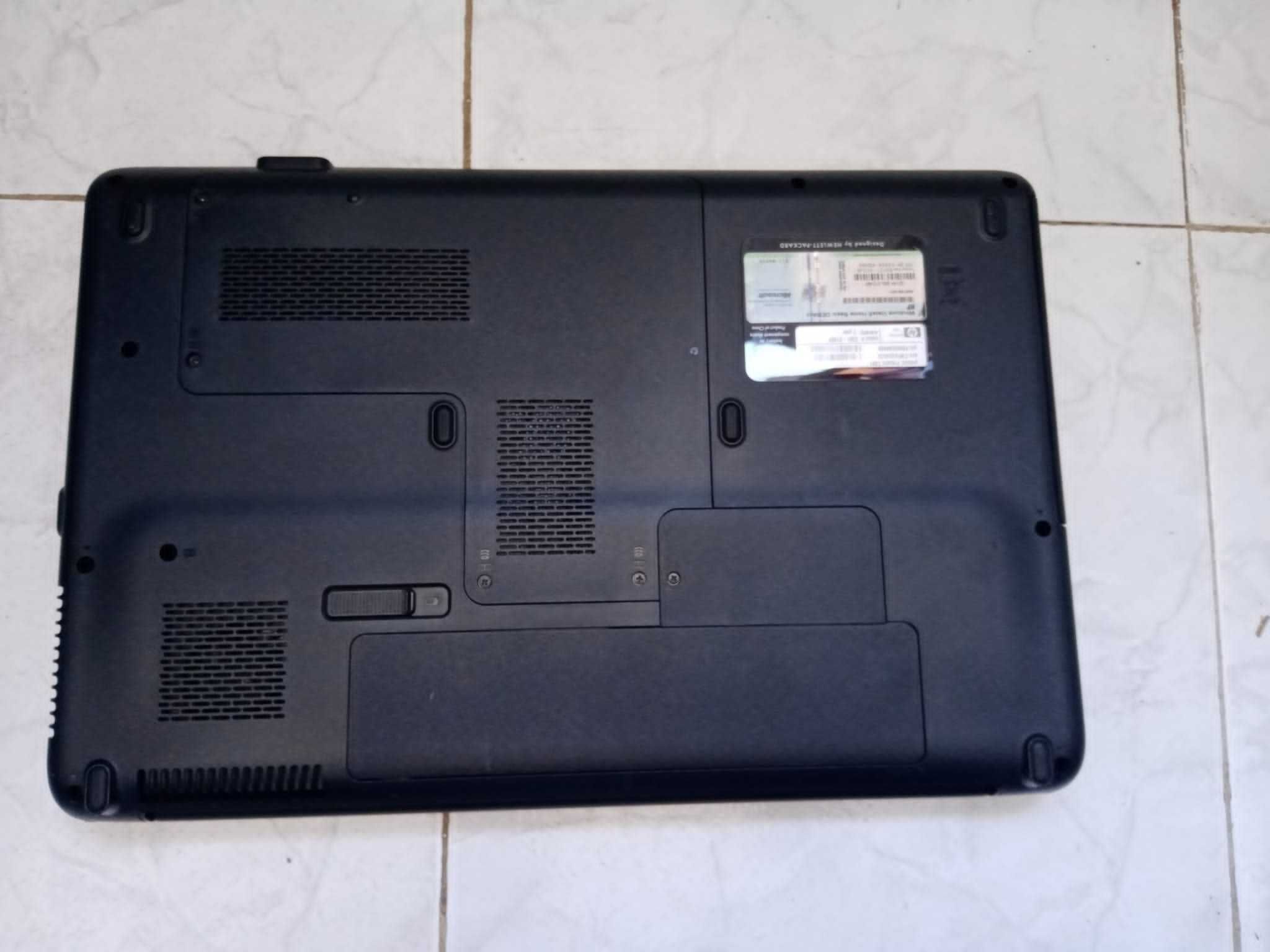 Portátil HP Modelo CQ61