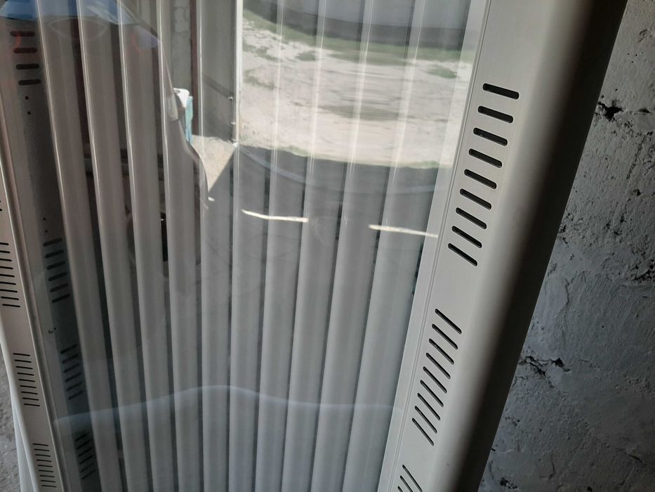 Солярий Philips hb 555 .