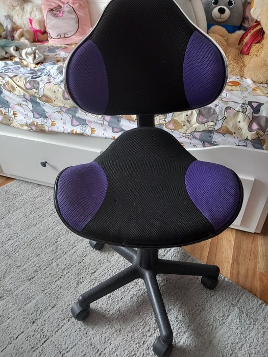 Krzesło obrotowe do biurka dla dziecka