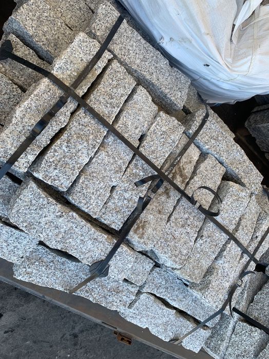 Kamień granitowy, obrzeże 10/20/40 bloczek kamień murowy bloczek