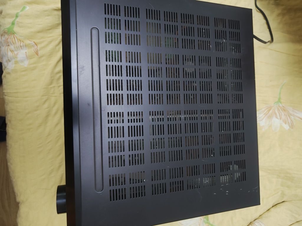 Sprzedam amplituner Onkyo
