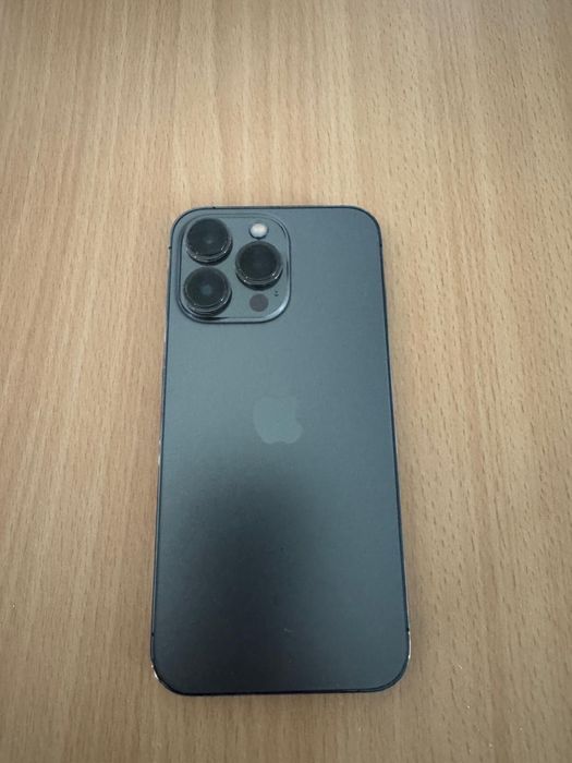 Iphone 13 pro cinzento