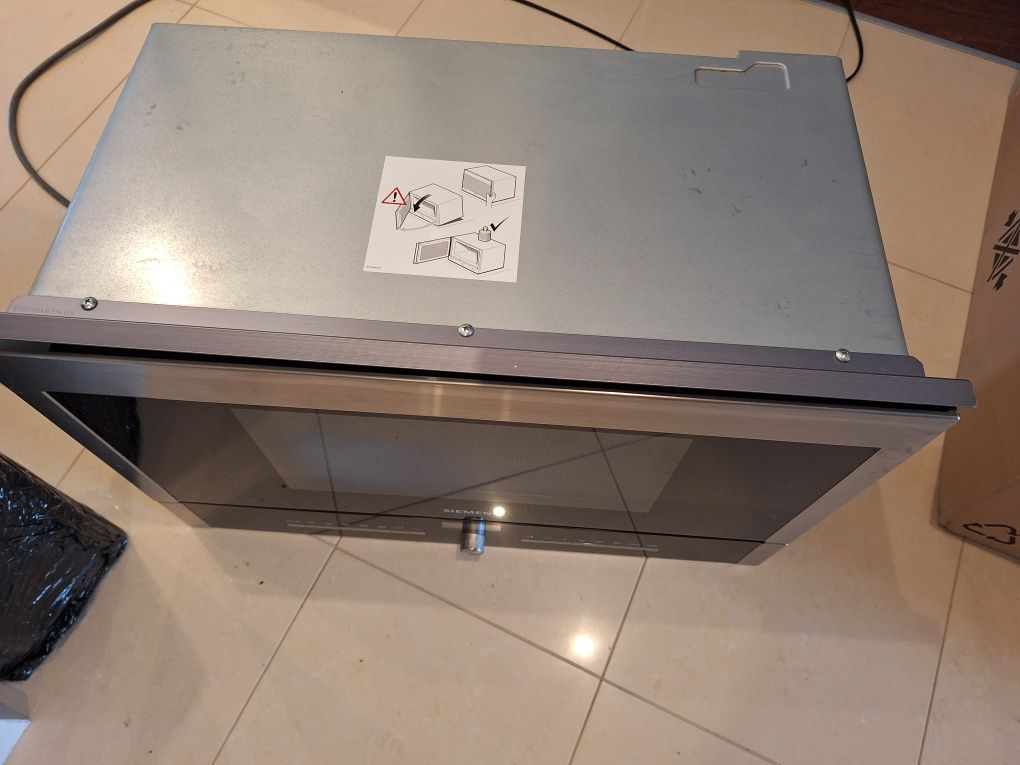 Kuchenka Mikrofalowa Siemens do zabudowy