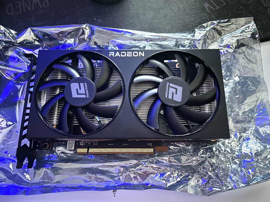 Placa Gráfica Radeon PowerColor RX6600 8GB