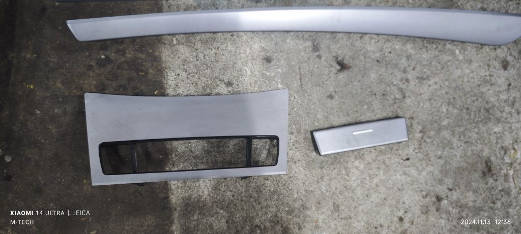 Dekory aluminium (alu pentan) BMW E60 E61 Lci pod cic