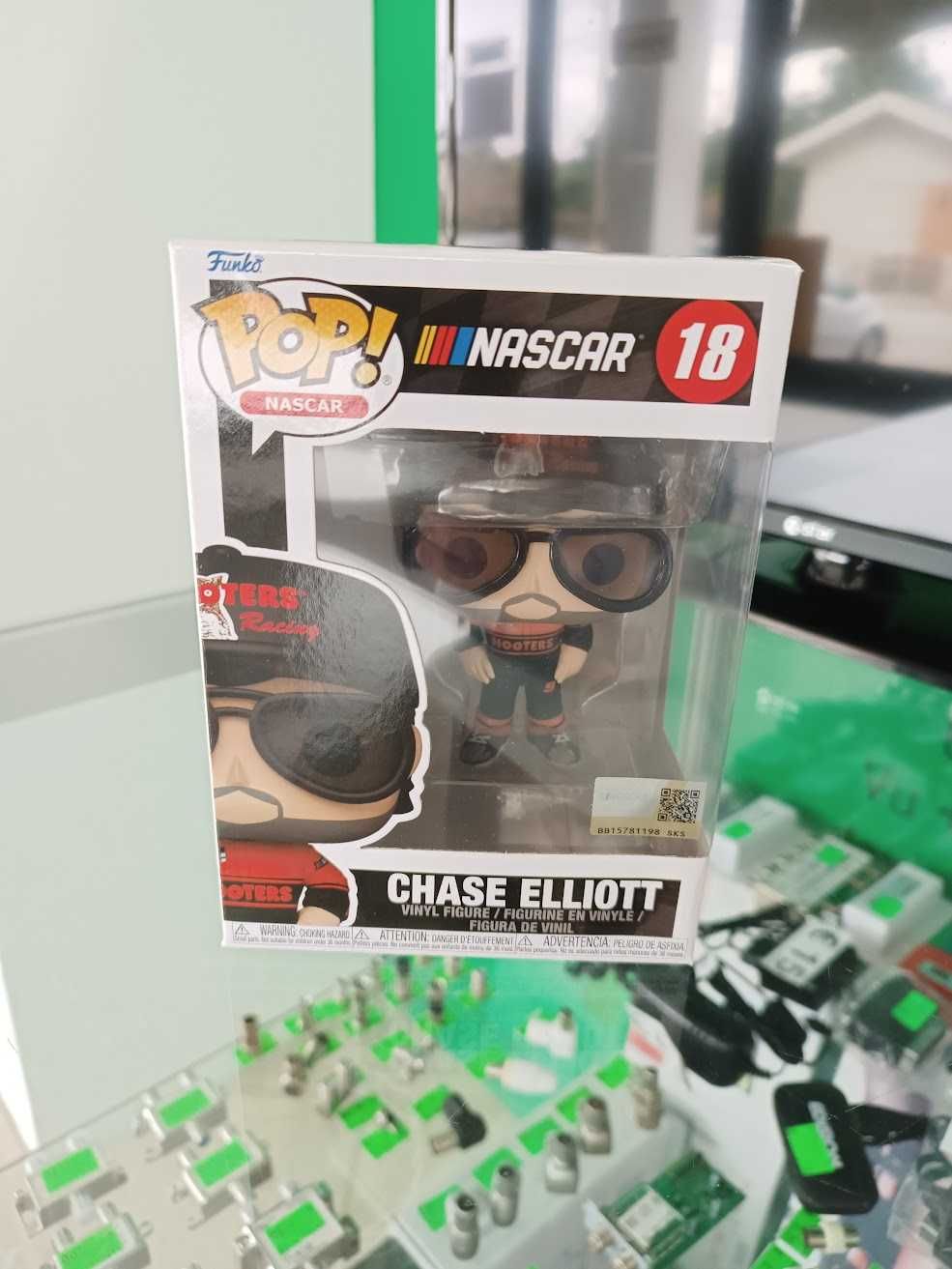 Novidade:POP! Nascar Chase Elliott 18