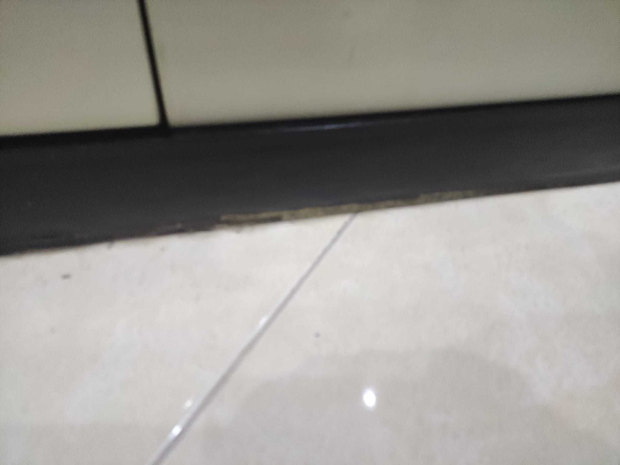 Móvel Aparador wengue/lacado Prata