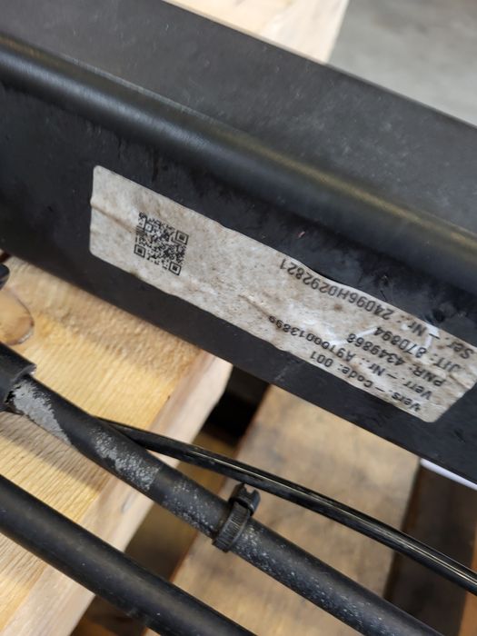 OŚ Belka Tylna Mercedes Sprinter W910