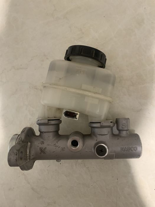 Головний гальмівний циліндр Nissan BM-44, оригінал в ідеальному стані