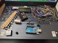 Arduino uno, zestaw startowy, płytka stykowa, układy, tranzystory.