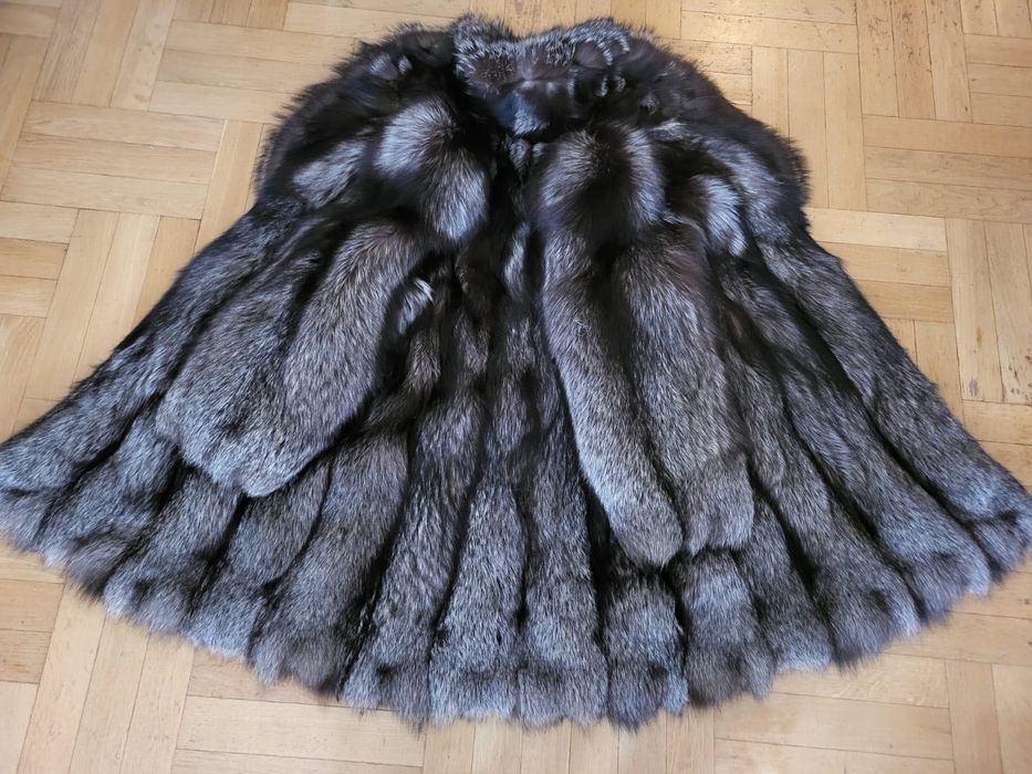 Piękne futro z lisa rozmiar XL