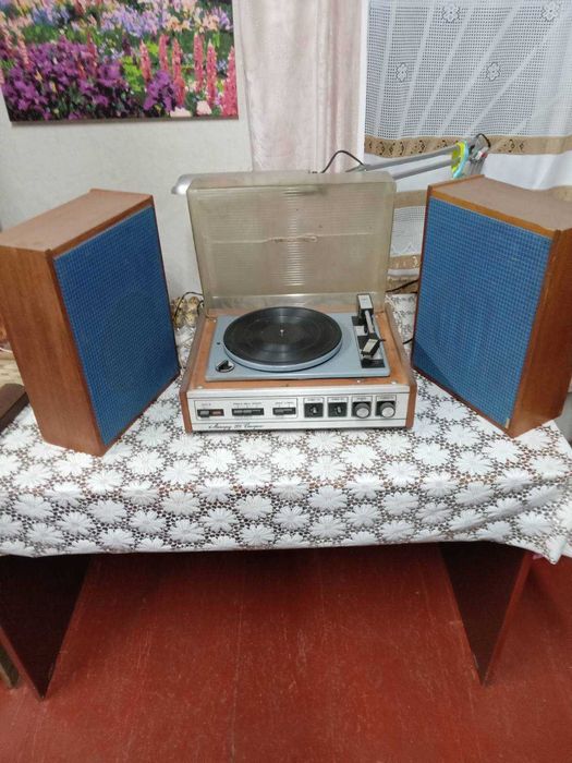 Програвач акорд 201